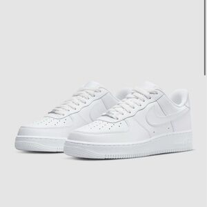 Air Force 1 ‘07 new w/tags in box men’s.
